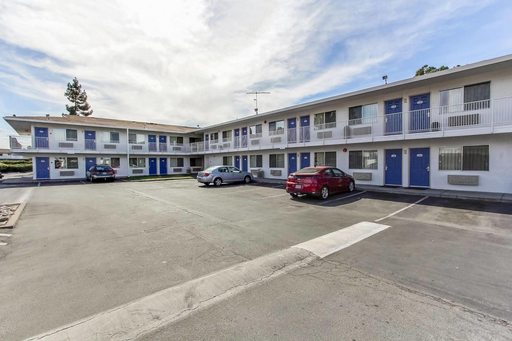 Park Inn By Radisson, Santa Clara Exterior photo