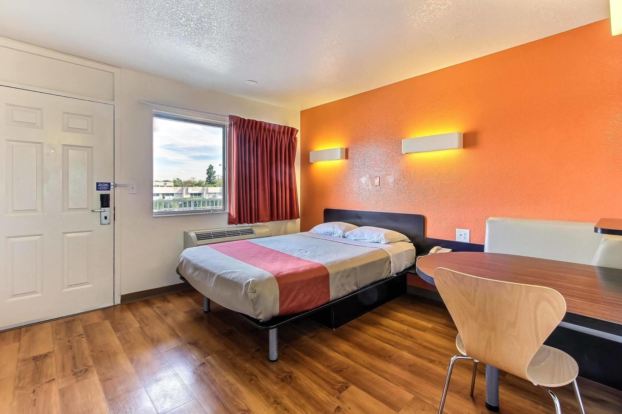Park Inn By Radisson, Santa Clara Exterior photo